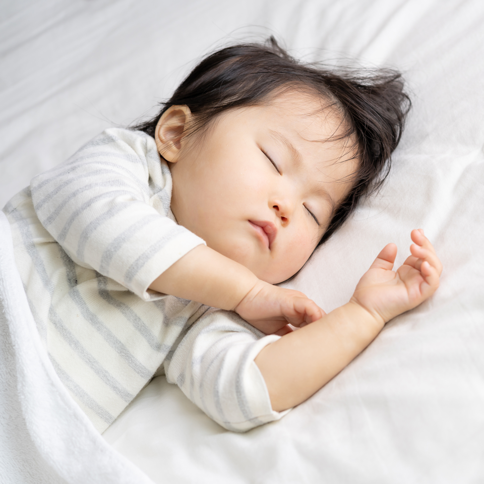 子どもが眠りについた後は、別の部屋からエアコンをオフにしたい。