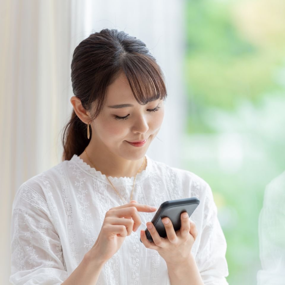 ひとりだからって冷房我慢していませんか？　ひとりで過ごすときこそ、エアコンで快適な空間を