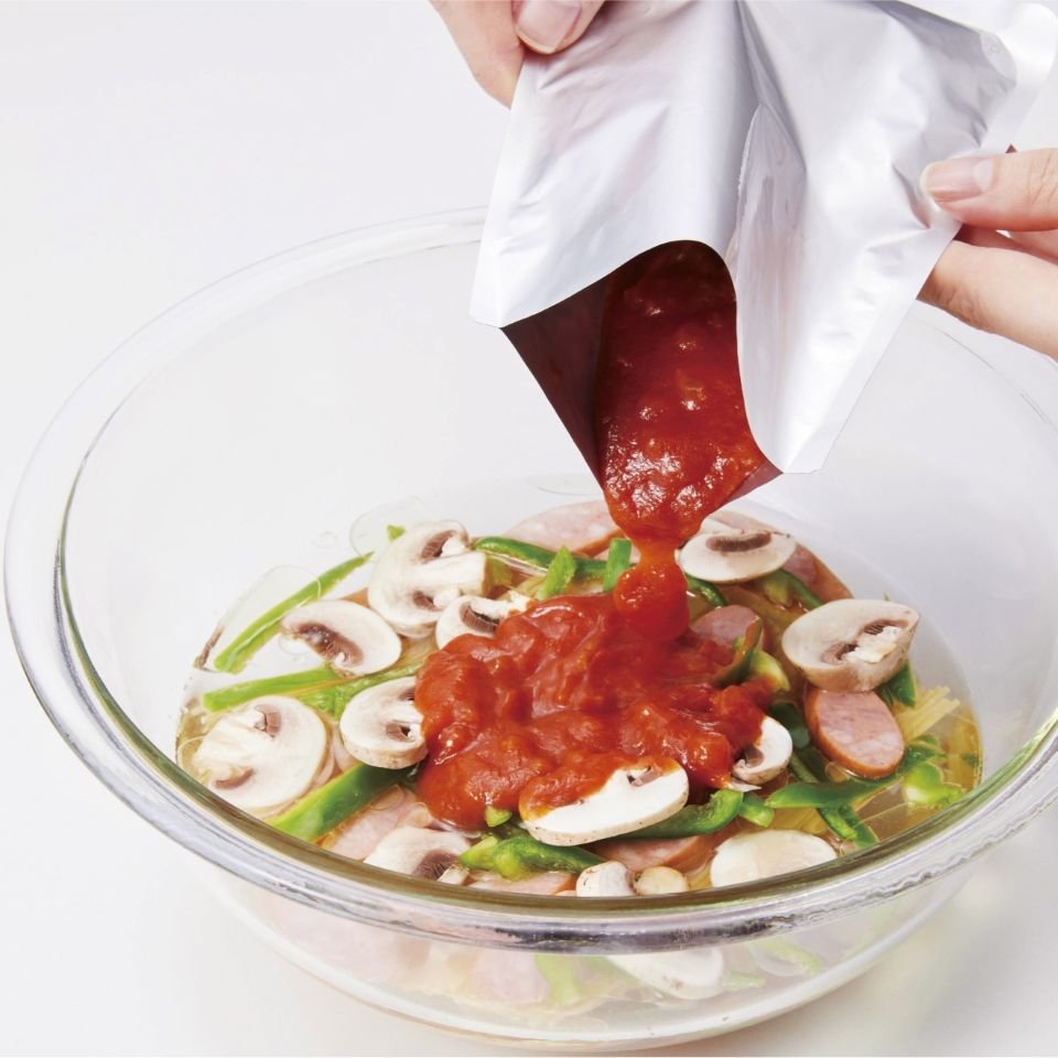 ボウルひとつでパパッとごはん！材料を入れるだけで調理はレンジにおまかせ