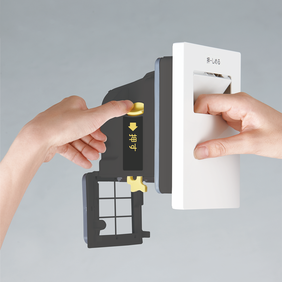 洗濯機を長持ちさせるために、乾燥機能を使うたびにお掃除しています  